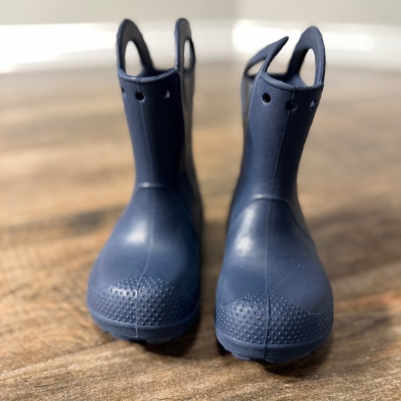 Crocs Kids' Handle It Rain Boot, Navy, 6 - Picture 5 of 11